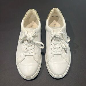 Kate Spade New York Lift Sneakers Size 7.5 Leather White Gold Sneakers Round Toe